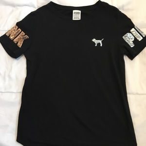 ✨Victoria’s Secret PINK Shirt✨